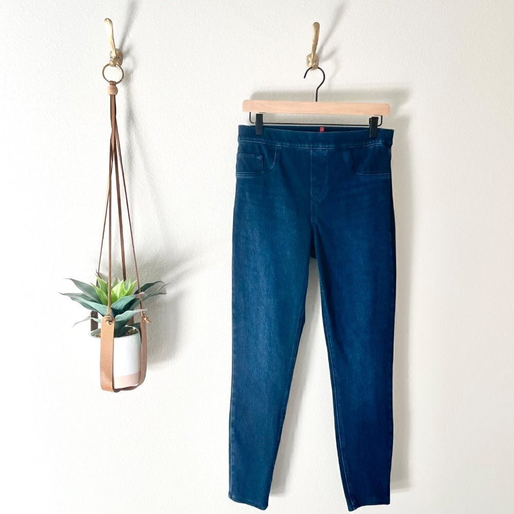 Spanx Dark Blue Jean-ish Ankle Leggings in Twilight Rinse Size M 20018R - Picture 2 of 6